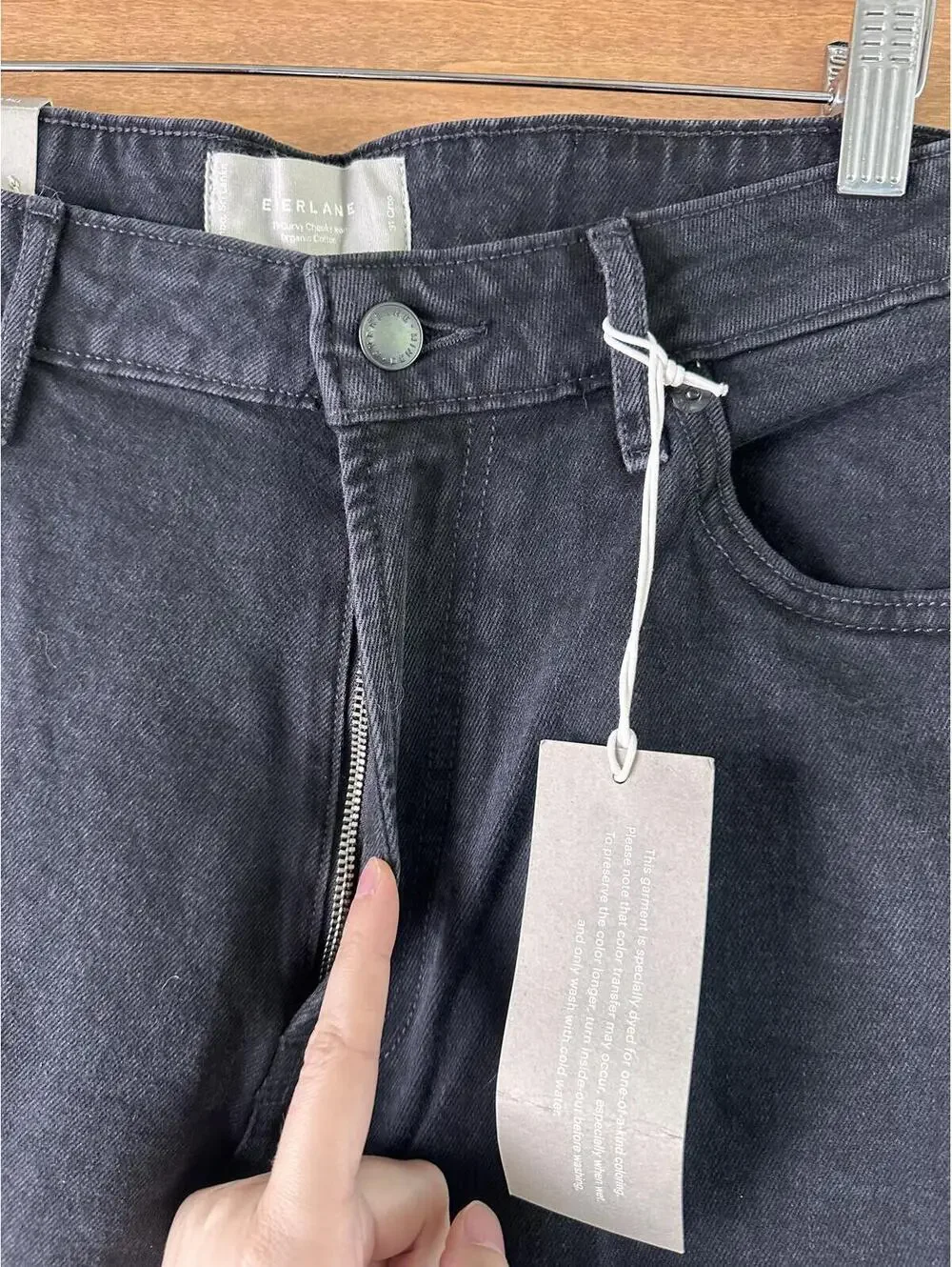 NWT Everlane The Curvy Cheeky Jean Crop Straight Leg Black Women’s size 31 - Picture 2 of 15